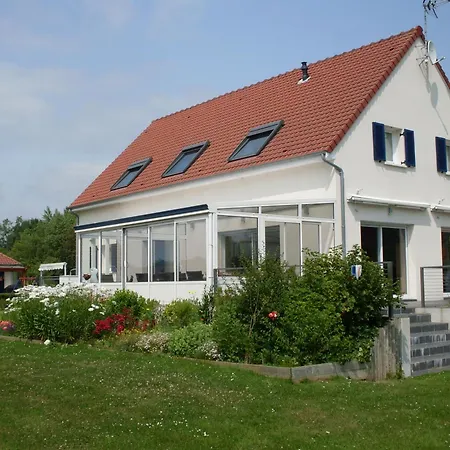 Le Pic-vert Bed & Breakfast Rang-du-Fliers