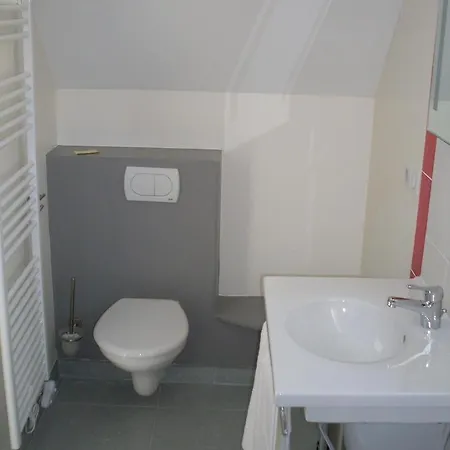 Nocleg ze śniadaniem Le Pic-vert 3*